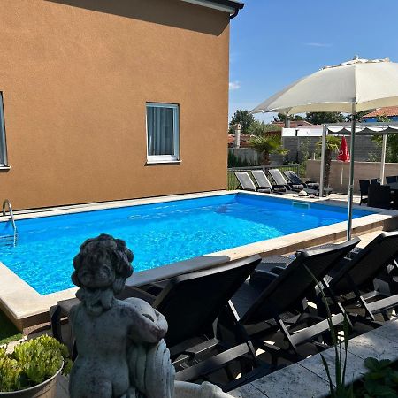 Apartments Pranjic With Pool Nova Vas  Exteriér fotografie